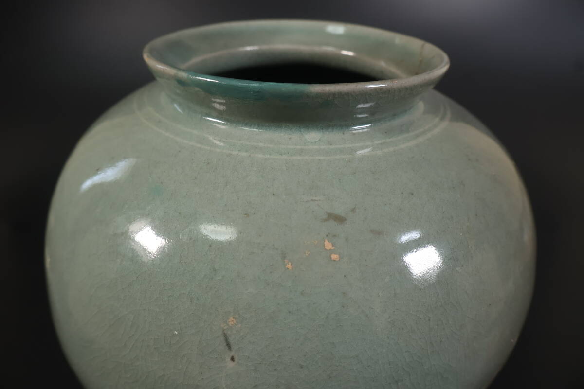 和】(A2445) 時代古作 高麗青磁白黒雲鶴象嵌壺 花瓶 李朝(高麗 和】(A2445) 時代古作 高麗青磁白黒雲鶴象嵌壺 花瓶 李朝(高麗