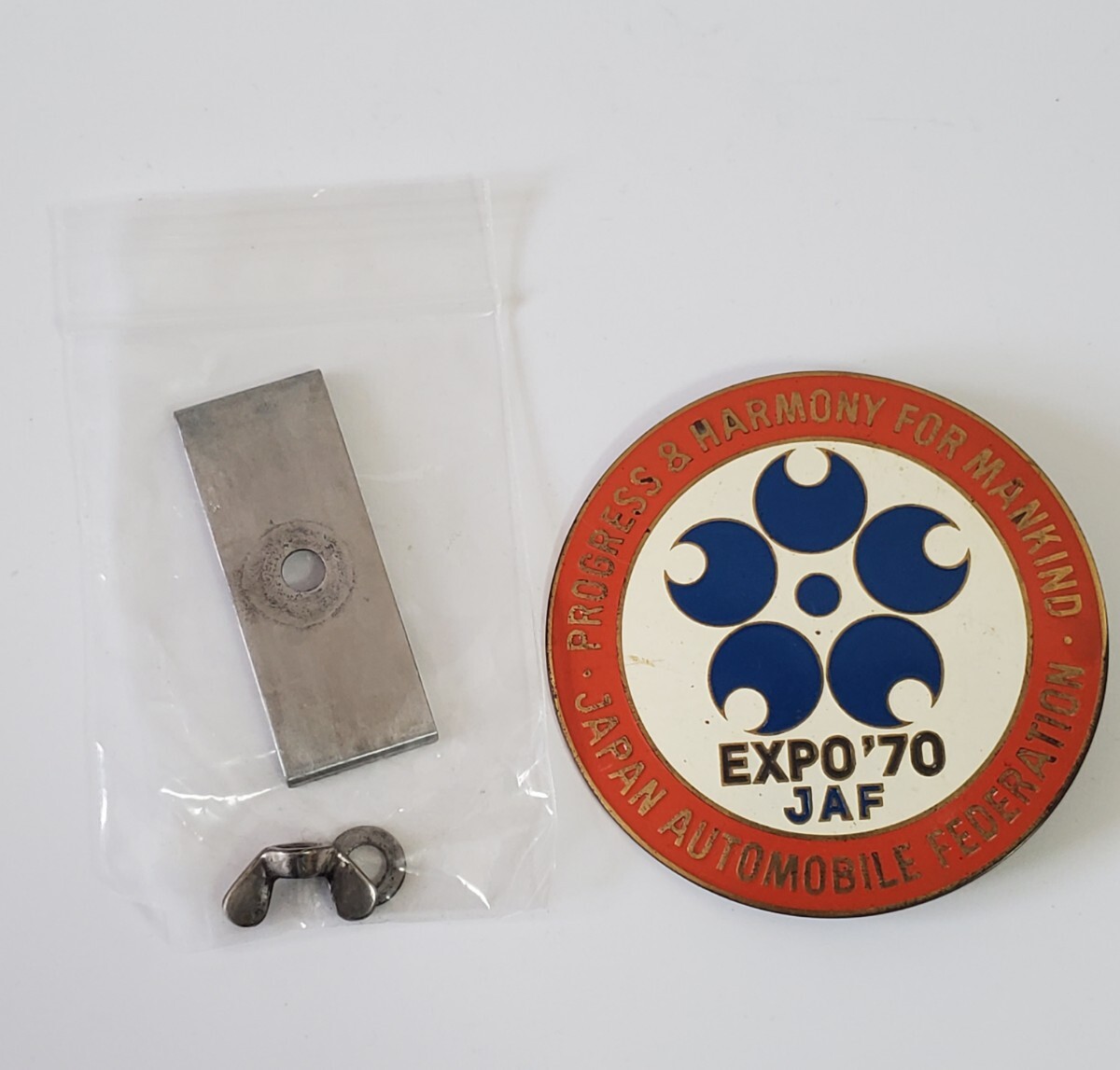 JAFカーバッジ EXPO70(エンブレム)|売買されたオークション情報 JAFカーバッジ EXPO70(エンブレム)|売買されたオークション情報