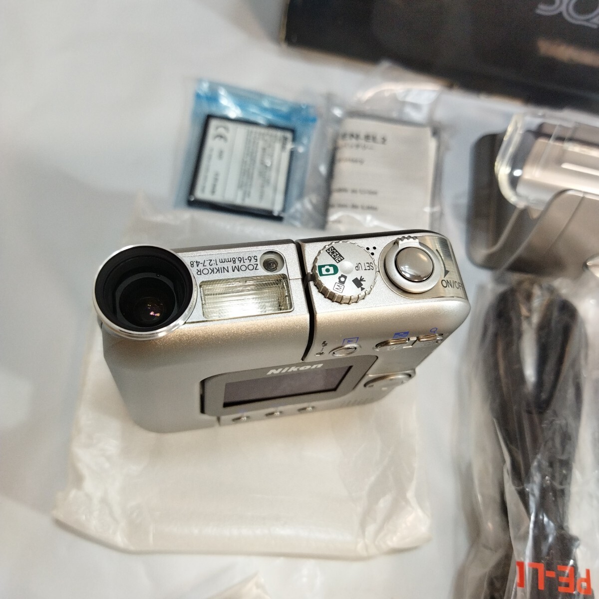 動作OK】Nikon COOLPIX SQ ニコン クールピクス デジタルカメラ 動作OK】Nikon COOLPIX SQ ニコン クールピクス デジタルカメラ