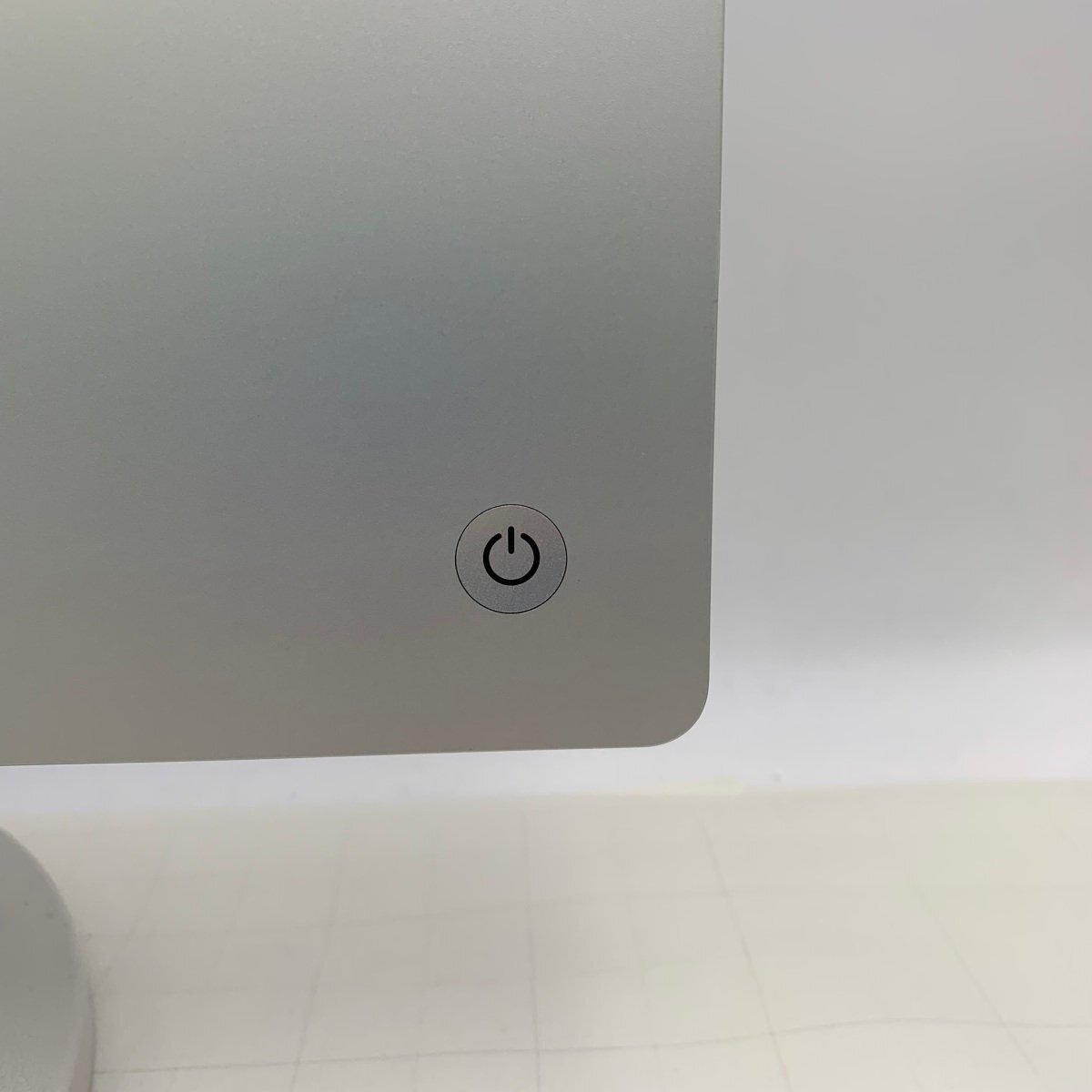 美品 iMac Retina 4.5K 24インチ (Mid 2021) Apple M1 8コア/8 美品 iMac Retina 4.5K 24インチ (Mid 2021) Apple M1 8コア/8