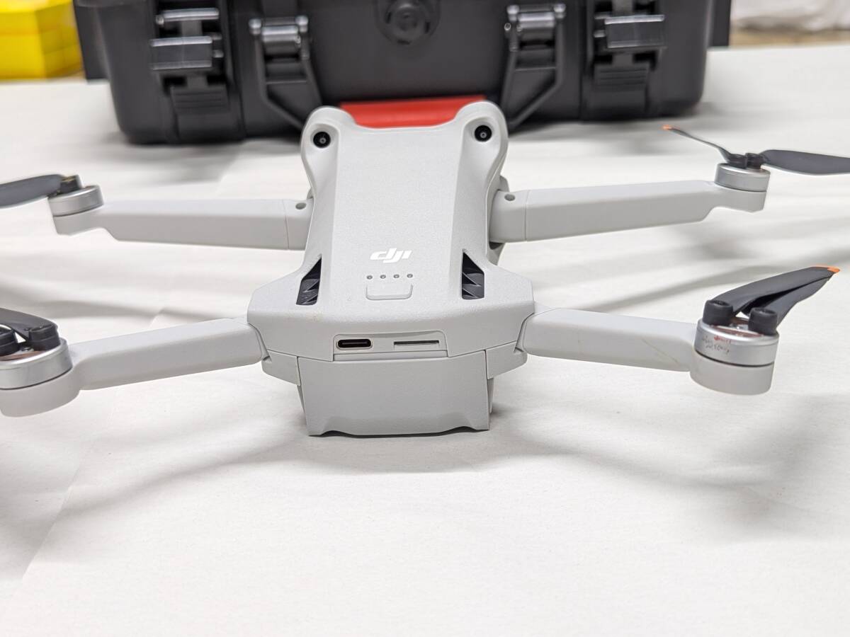 DJI Mini 3 Pro RC送信機付属 バッテリー3個ほかオプション多数 DJI Mini 3 Pro RC送信機付属 バッテリー3個ほかオプション多数