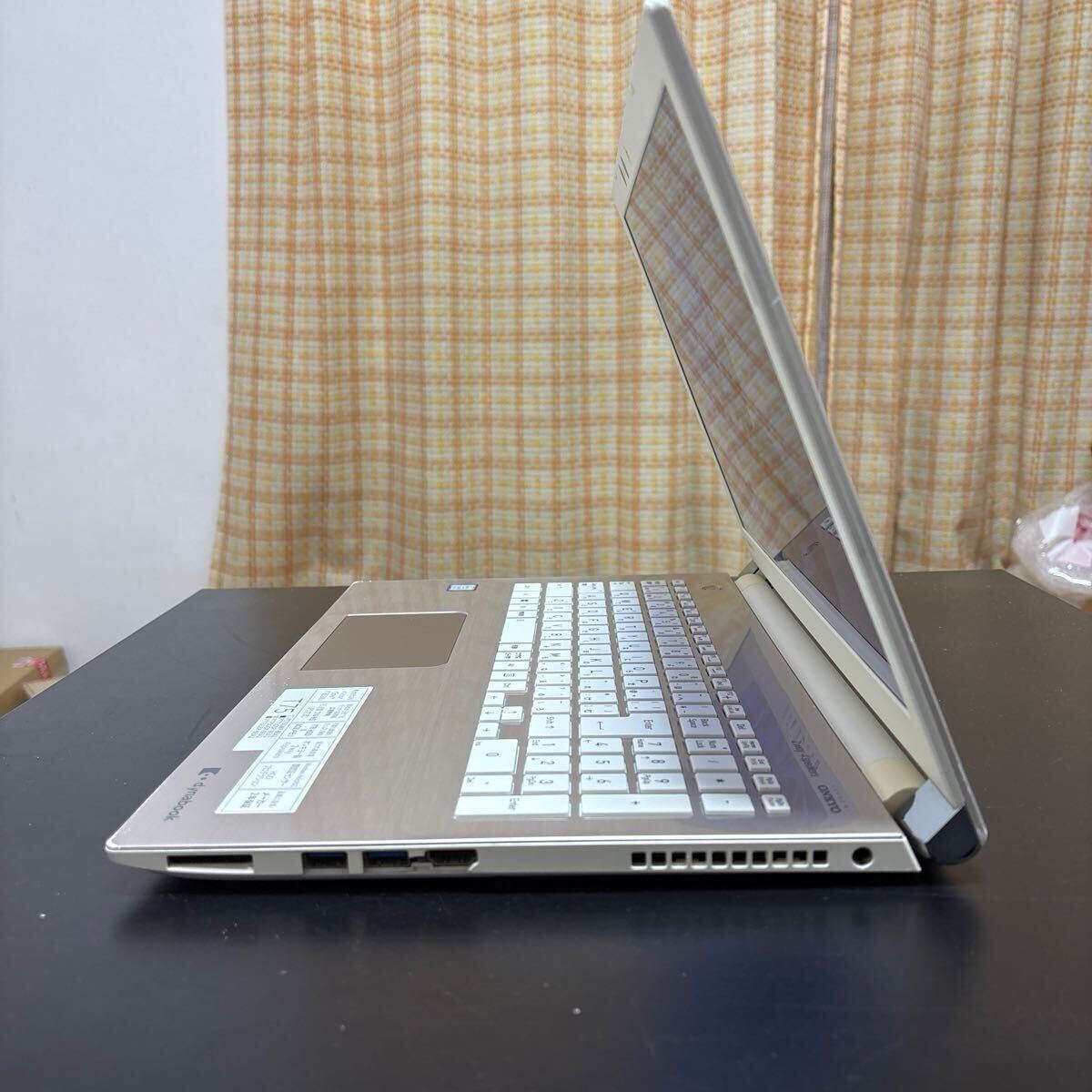 ☆2TBSSD☆第8世代 Core i7-8550U 新品SSD-2TB+SSHD1TB計3TB ☆2TBSSD☆第8世代 Core i7-8550U 新品SSD-2TB+SSHD1TB計3TB