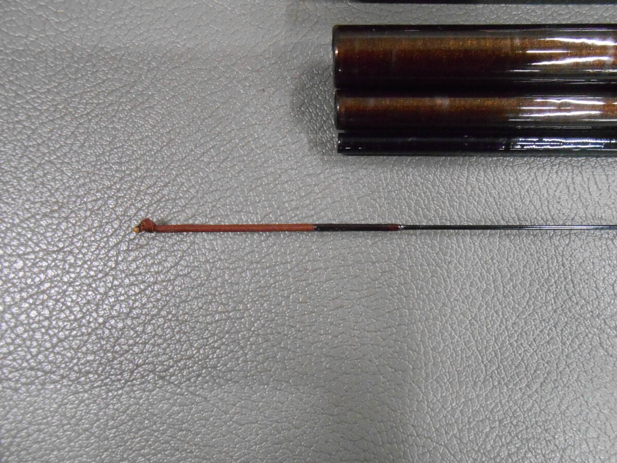 ダイワ精工名竿 鯉延べ竿 モノカーボひりゅう硬調15 とても綺麗 ダイワ精工名竿 鯉延べ竿 モノカーボひりゅう硬調15 とても綺麗