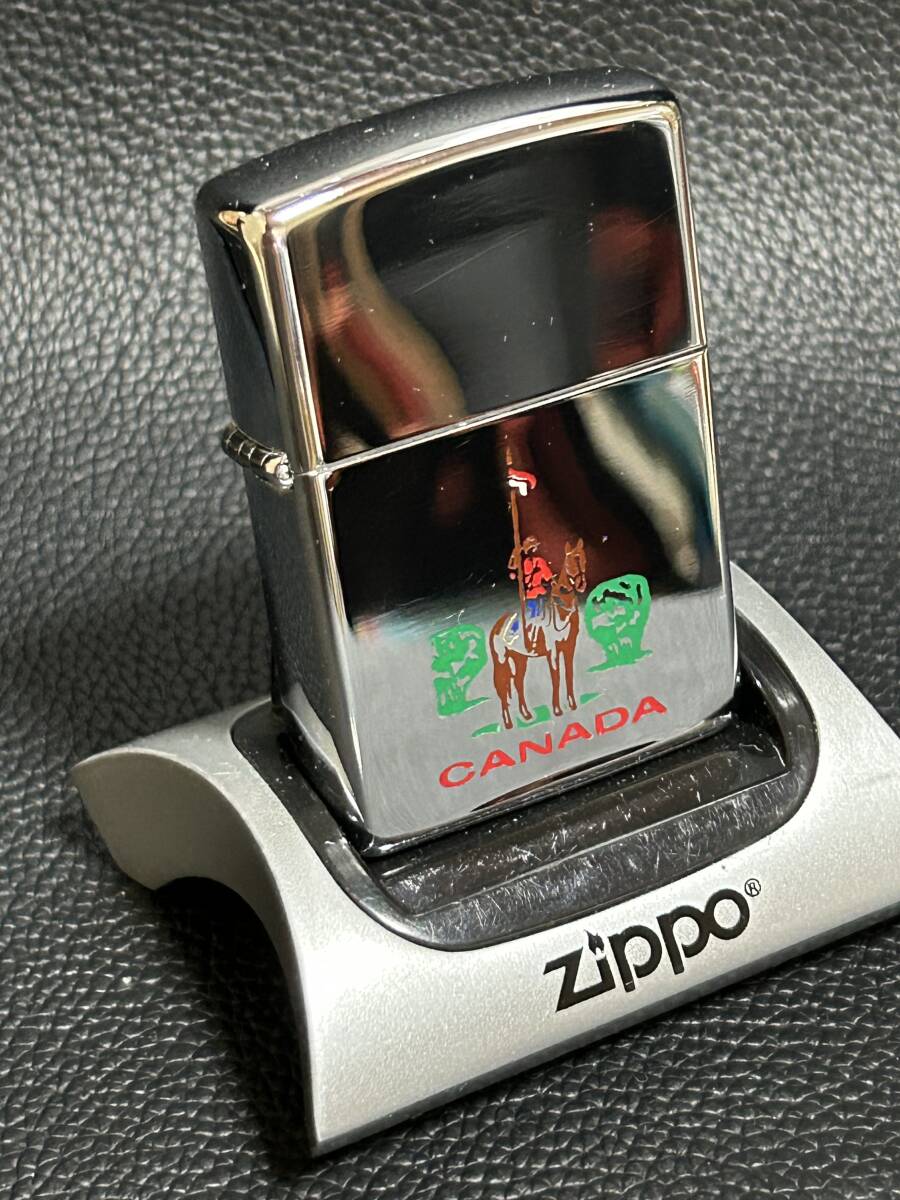 大量出品中!!【希少】未使用/未開封 1992年製 Zippo 'CANADA' 90 大量出品中!!【希少】未使用/未開封 1992年製 Zippo 'CANADA' 90