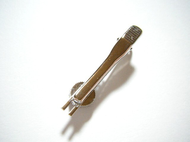 ★琥珀？ コハク？ ネクタイピン タイピン シルバーカラー【LU6】_画像4