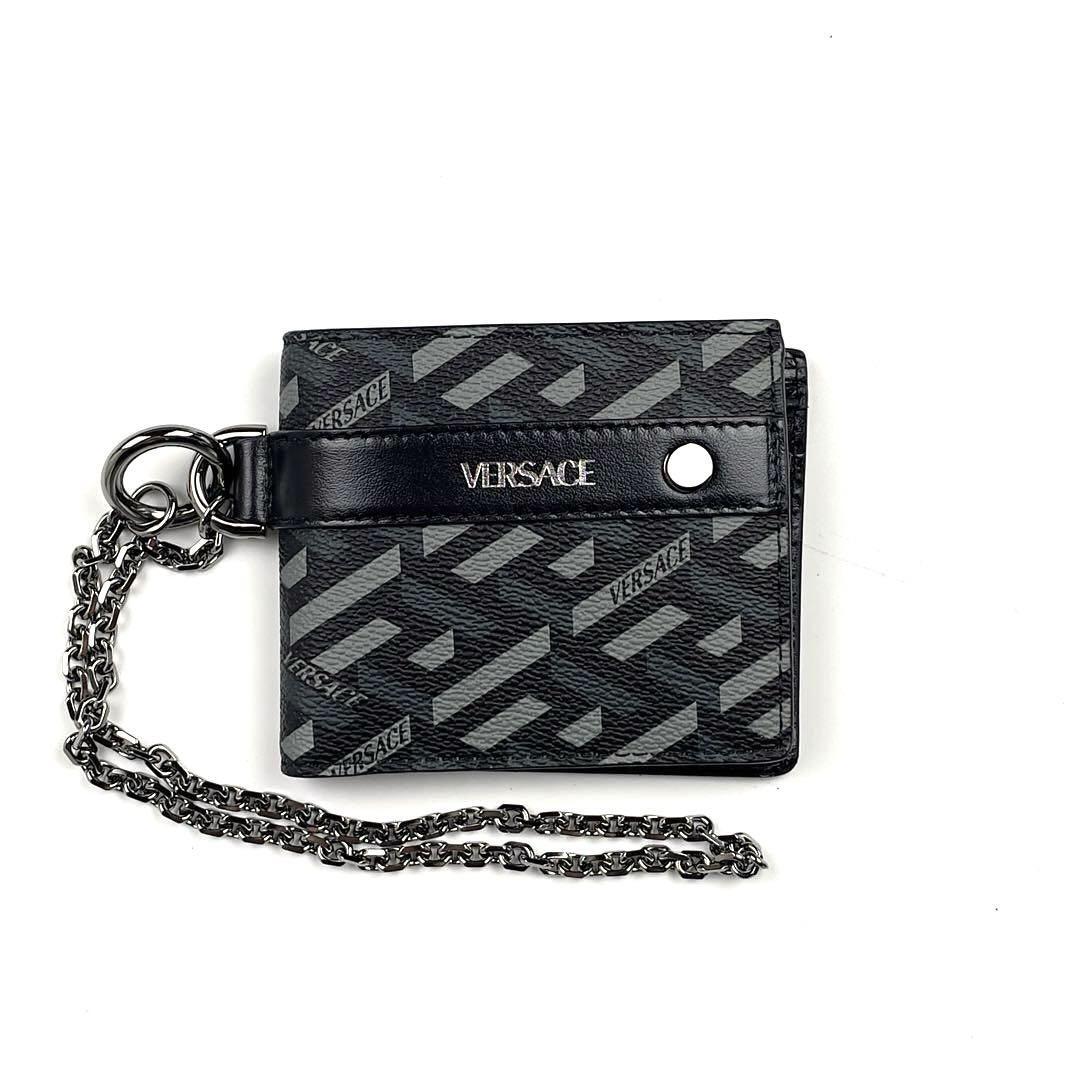 極美品 VERSACE ヴェルサーチ チェーンウォレット 折り財布 ラ 極美品 VERSACE ヴェルサーチ チェーンウォレット 折り財布 ラ