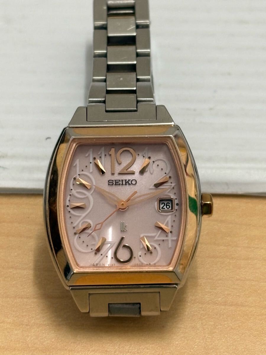 SEIKO セイコー ルキア V137-0AR0 デイト シルバー クォーツ SEIKO セイコー ルキア V137-0AR0 デイト シルバー クォーツ