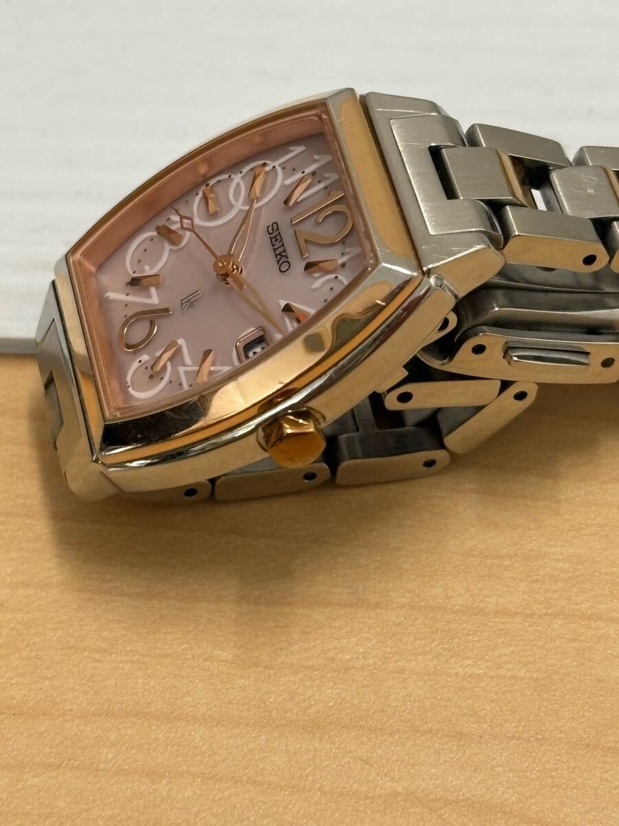 SEIKO セイコー ルキア V137-0AR0 デイト シルバー クォーツ SEIKO セイコー ルキア V137-0AR0 デイト シルバー クォーツ