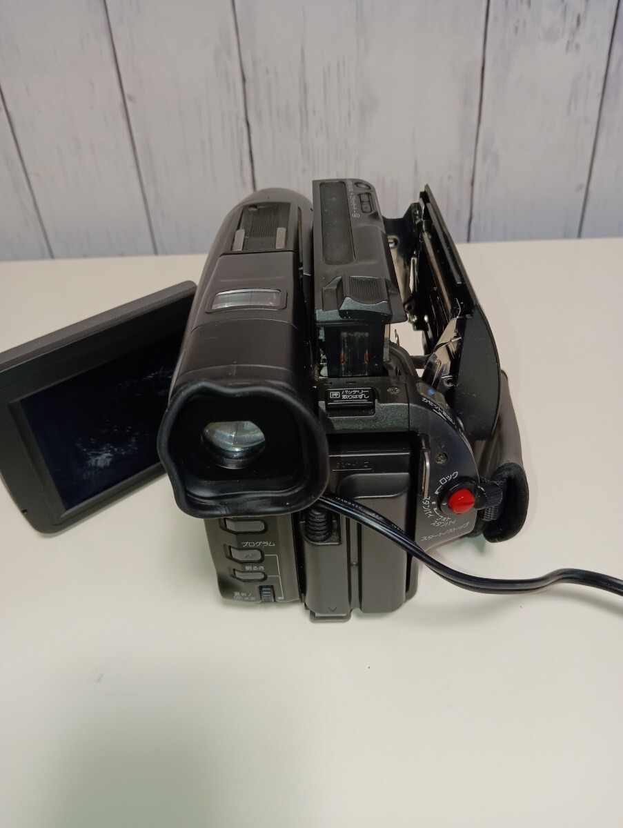 ソニー CCD-TRV92 ハイエイトビデオカメラ本体 (VideoHi8/8mm ソニー CCD-TRV92 ハイエイトビデオカメラ本体 (VideoHi8/8mm