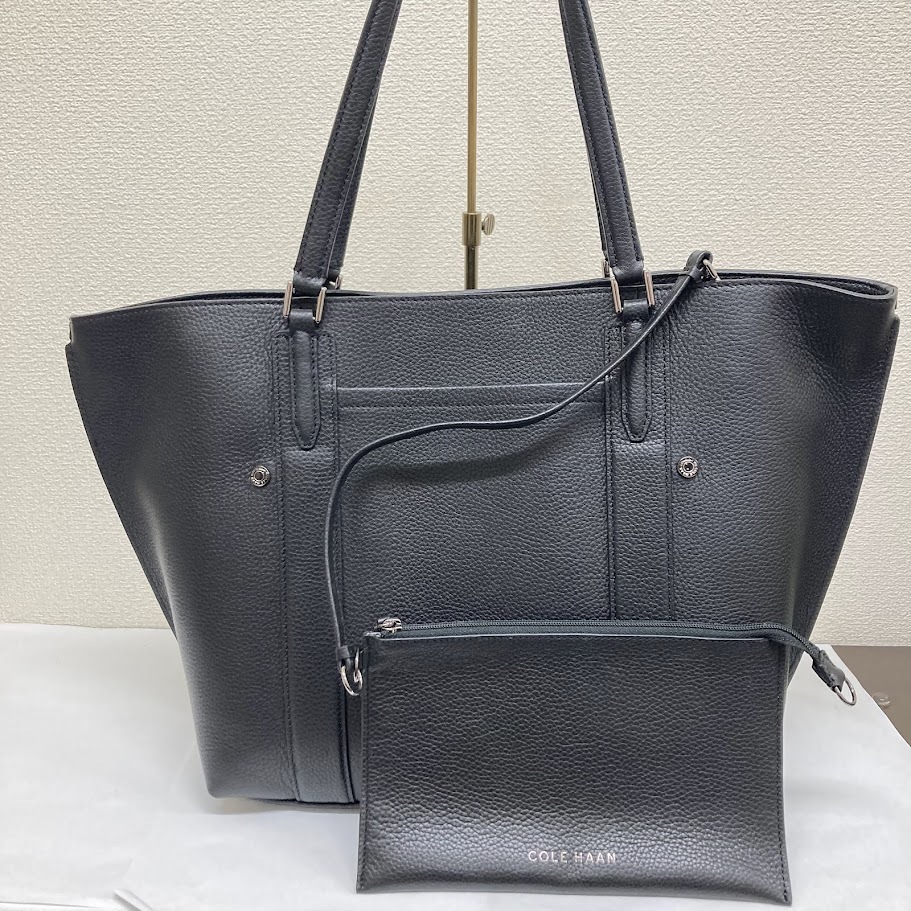 COLE HAAN コールハーン　GRAND SERIES グランドシリーズ　レザー　ターンロック　トートバッグ　ミニポーチ付き　ブラック