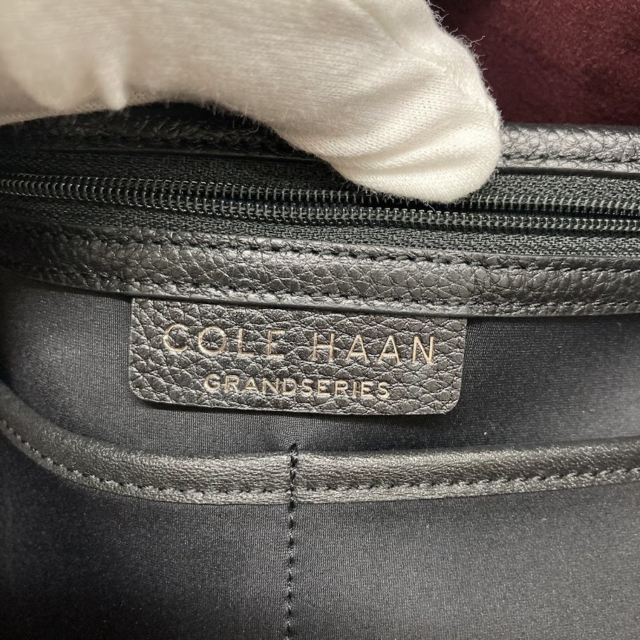 COLE HAAN コールハーン　GRAND SERIES グランドシリーズ　レザー　ターンロック　トートバッグ　ミニポーチ付き　ブラック