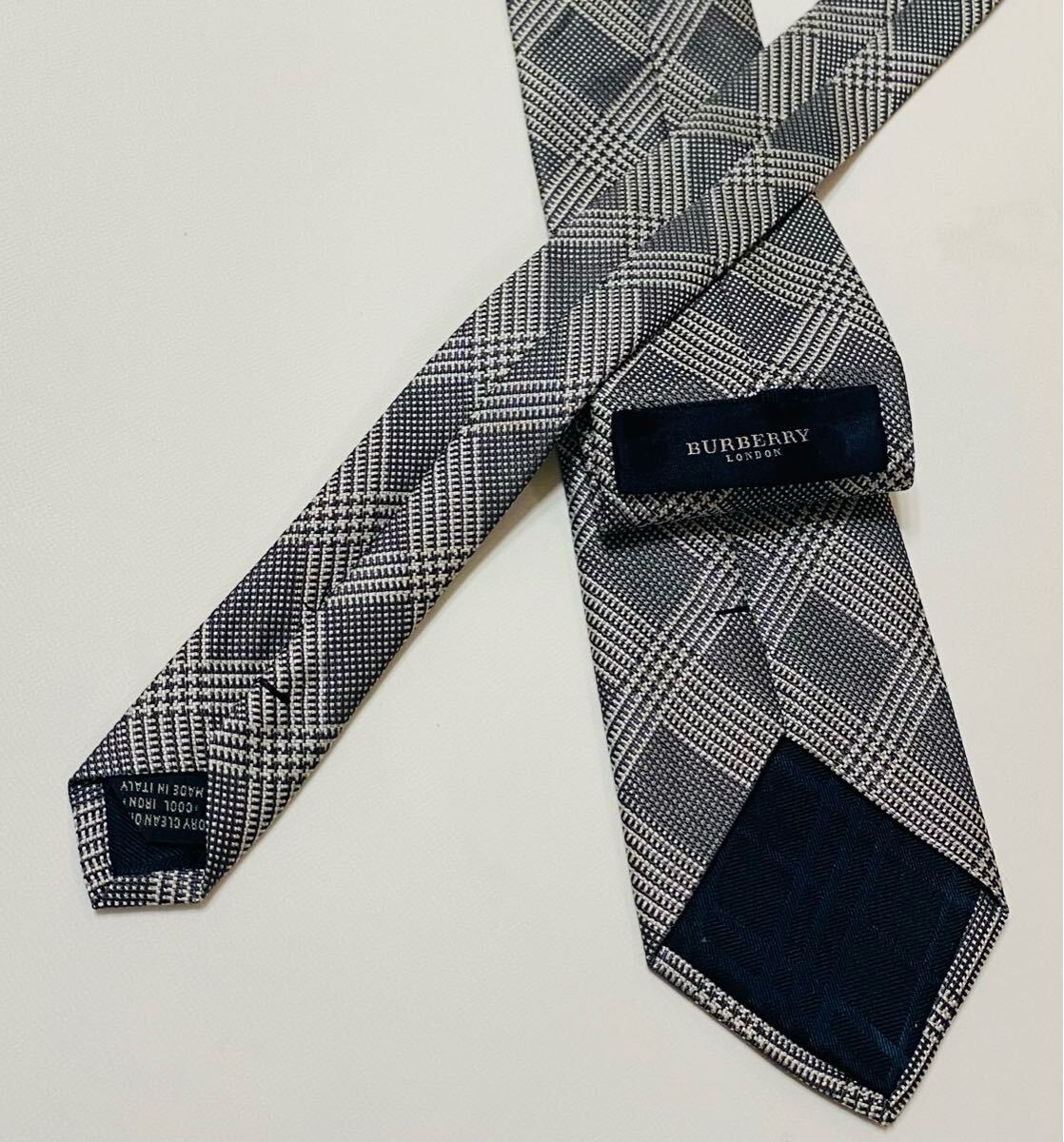 ☆ BURBERRY LONDON/バーバリーロンドン/ バーバリーロンドン ☆ BURBERRY LONDON/バーバリーロンドン/ バーバリーロンドン
