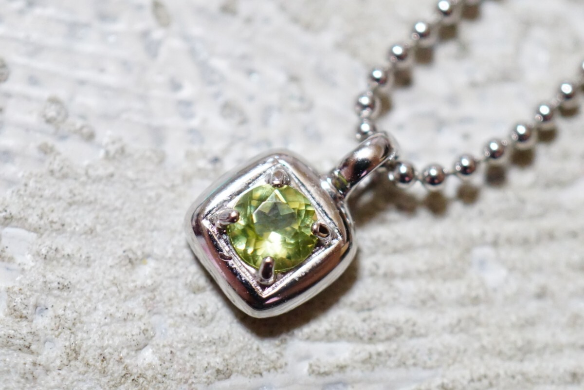 745 TASAKI/田崎真珠 ペリドット ペンダント ネックレス 745 TASAKI/田崎真珠 ペリドット ペンダント ネックレス