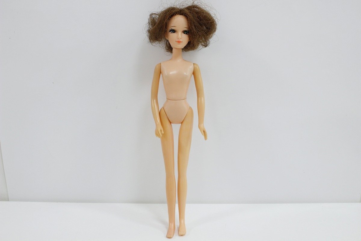 TAKARA タカラ 初代 リカちゃんのママ 着せ替え人形 だっこ TAKARA タカラ 初代 リカちゃんのママ 着せ替え人形 だっこ