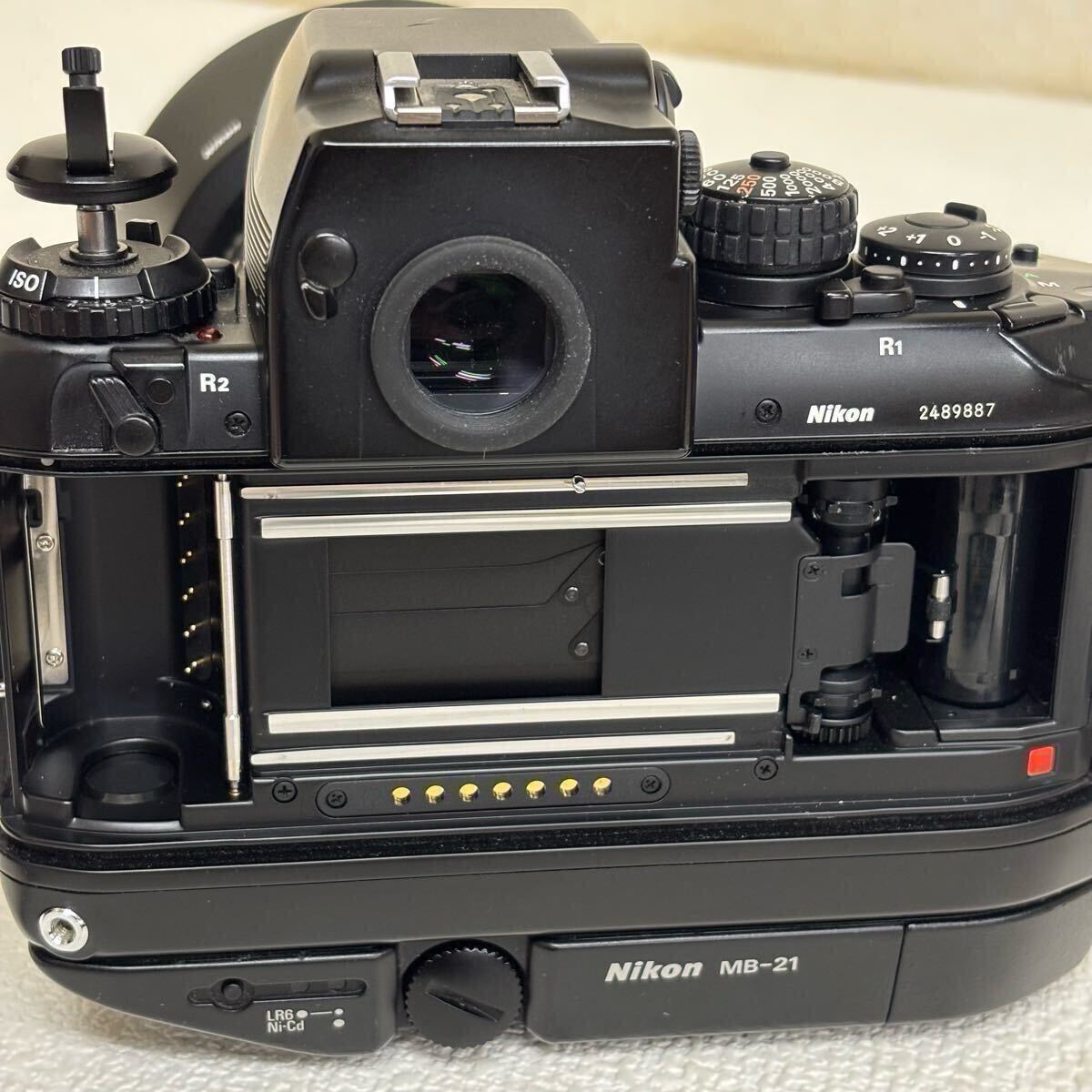 美品 Nikon F4 MB-21 一眼レフ ボディ レンズ AF NIKKOR 28 美品 Nikon F4 MB-21 一眼レフ ボディ レンズ AF NIKKOR 28