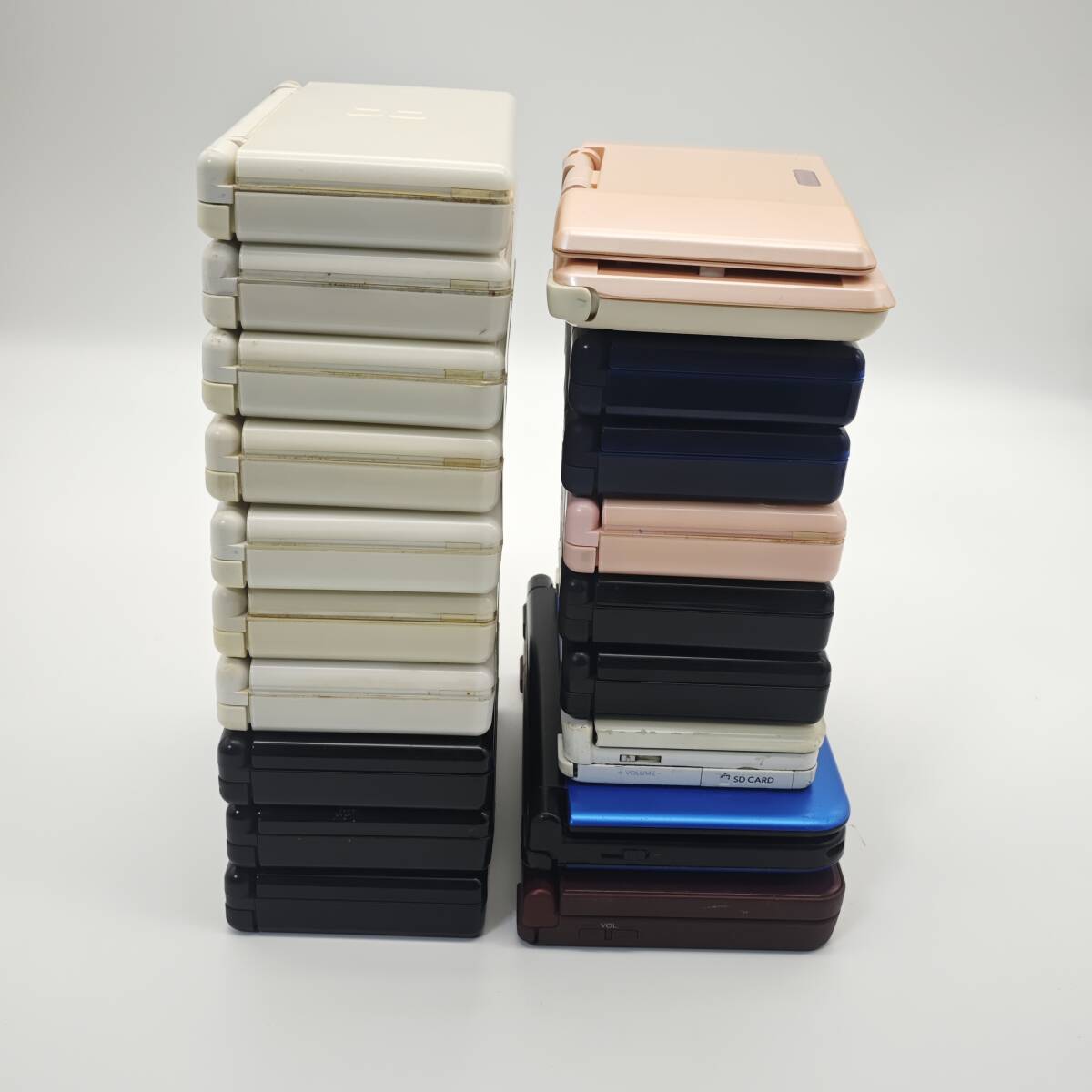 1円~【まとめ売り】計19台 ニンテンドー 3DS、3DS LL、DS Lite 1円~【まとめ売り】計19台 ニンテンドー 3DS、3DS LL、DS Lite