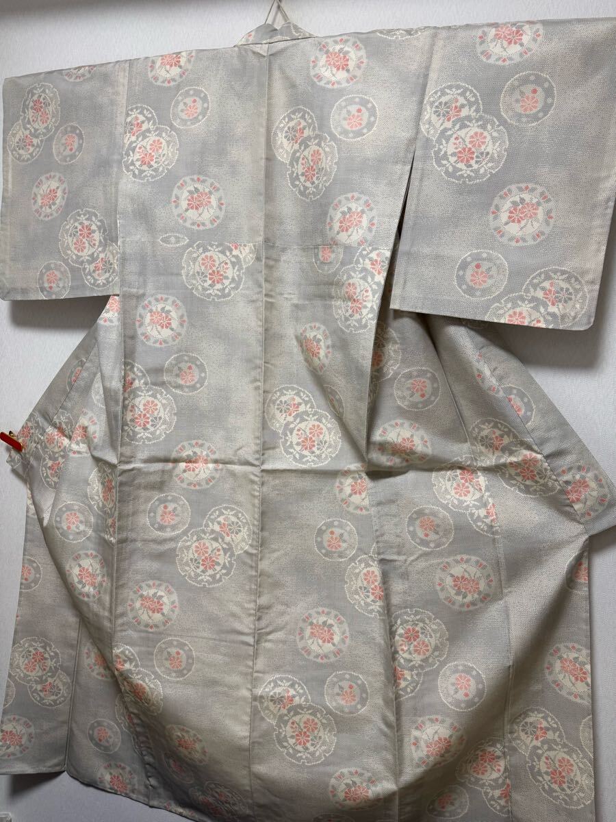 日舞家所蔵品☆【銘品新品】単衣「牧絹織物謹製」125万 本場奄美 日舞家所蔵品☆【銘品新品】単衣「牧絹織物謹製」125万 本場奄美