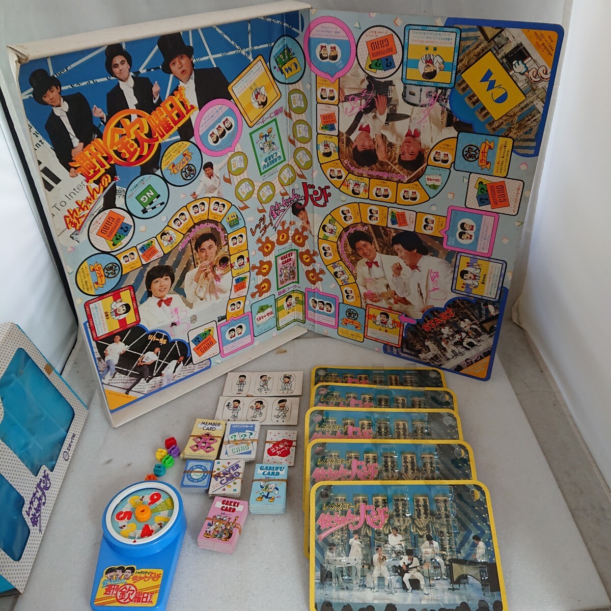 ボードゲーム】エポック社 欽ちゃんの週間金曜日ゲーム ボードゲーム】エポック社 欽ちゃんの週間金曜日ゲーム