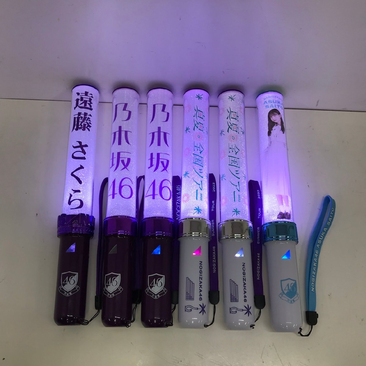 乃木坂46 グッズ まとめ売り アクリルスタンド ペンライト 生 乃木坂46 グッズ まとめ売り アクリルスタンド ペンライト 生