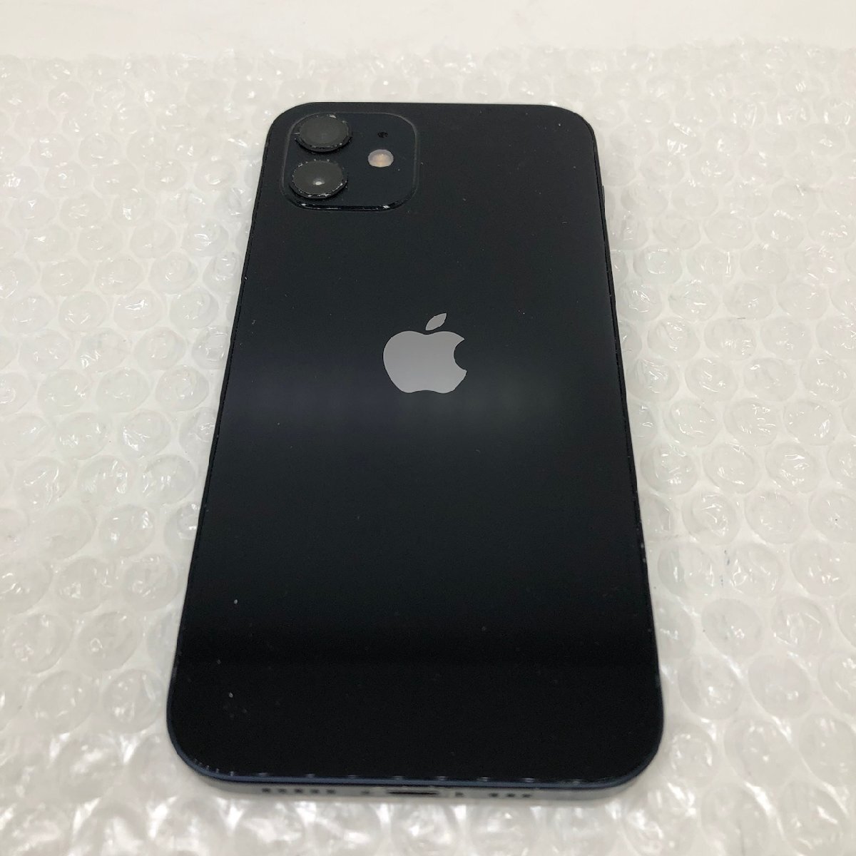 Apple iPhone12 64GB A2402 MGHN3J/A ブラック Softbank利用制限 Apple iPhone12 64GB A2402 MGHN3J/A ブラック Softbank利用制限