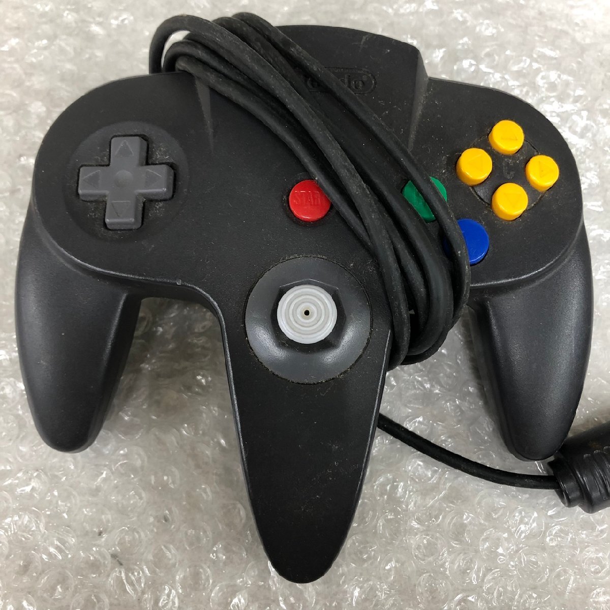 ジャンク品】任天堂 Nintendo ニンテンドー64 コントローラー 18 ジャンク品】任天堂 Nintendo ニンテンドー64 コントローラー 18