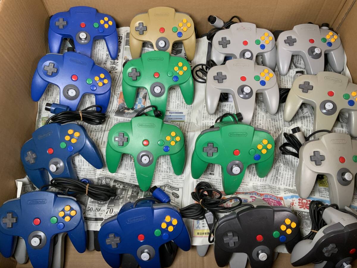 任天堂純正 NINTENDO64 NUS-005 コントローラー まとめ売り 70個 任天堂純正 NINTENDO64 NUS-005 コントローラー まとめ売り 70個