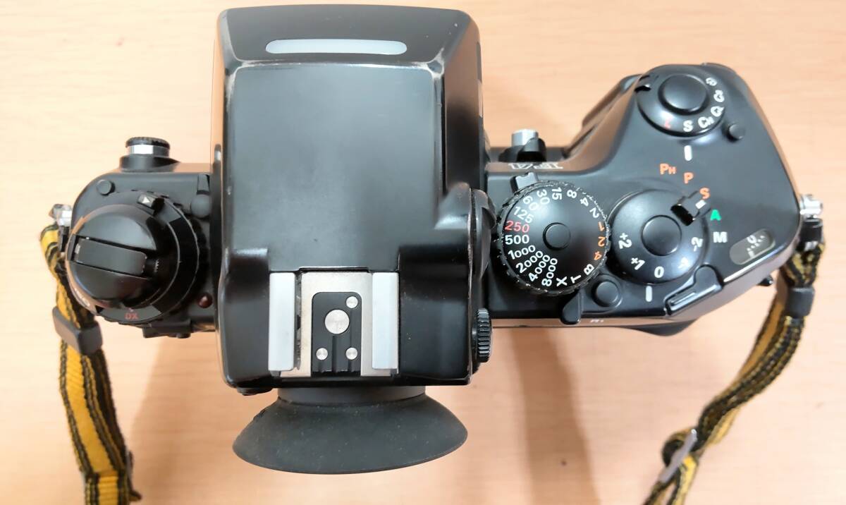 UM14015】中古現状渡し NIKON F4 ボディ フィルムカメラ MB-21 UM14015】中古現状渡し NIKON F4 ボディ フィルムカメラ MB-21