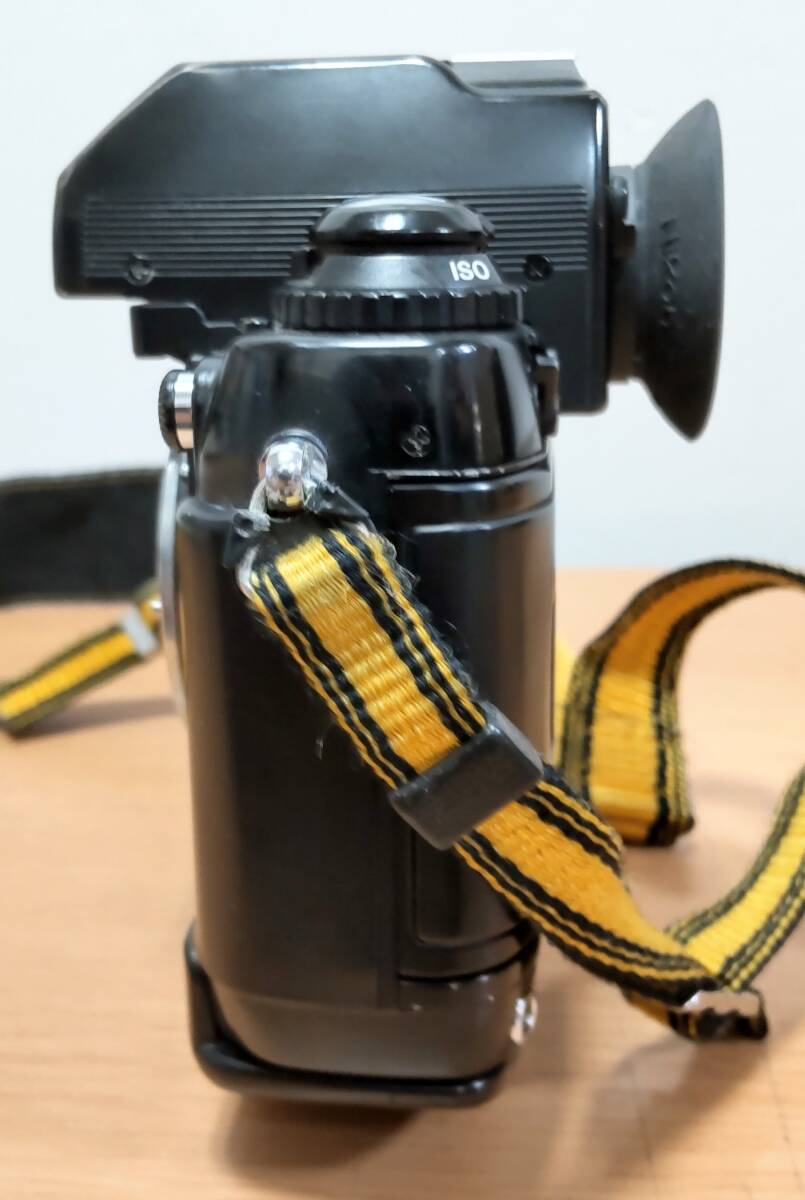UM14015】中古現状渡し NIKON F4 ボディ フィルムカメラ MB-21 UM14015】中古現状渡し NIKON F4 ボディ フィルムカメラ MB-21