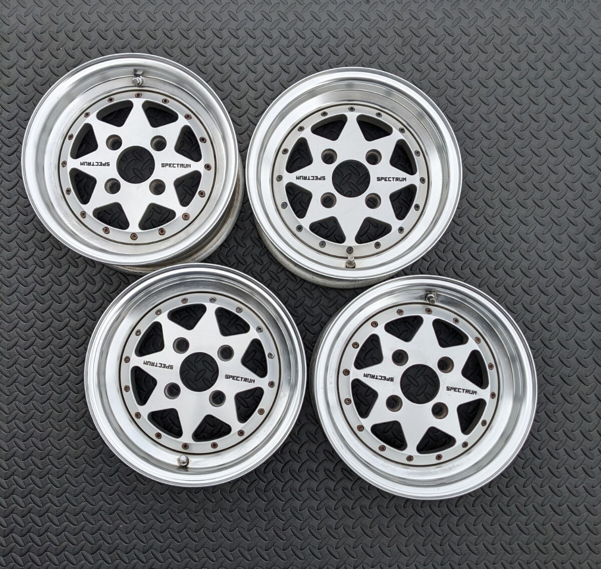 クラッシックミニ　スペクトラム ホイール　12インチ 5.5j