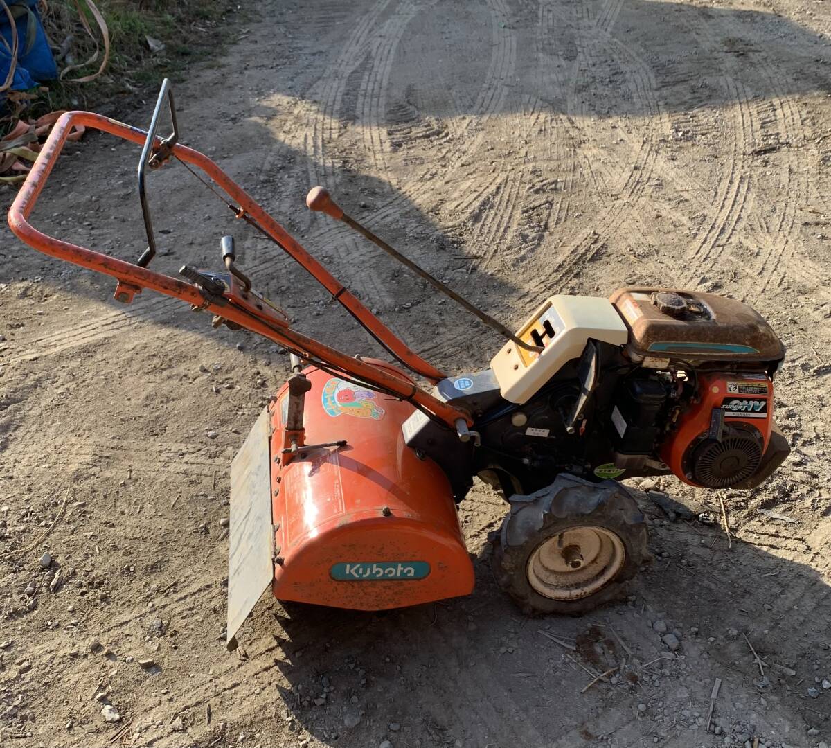 クボタ耕運機 TR60【訳ありです】引き取り又は、運送手配できる クボタ耕運機 TR60【訳ありです】引き取り又は、運送手配できる