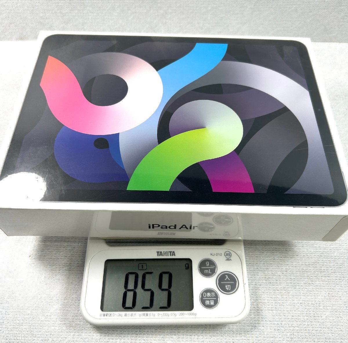 和の美】 ☆1円スタート☆ 【未開封】Apple iPad Air 10.9インチ 和の美】 ☆1円スタート☆ 【未開封】Apple iPad Air 10.9インチ