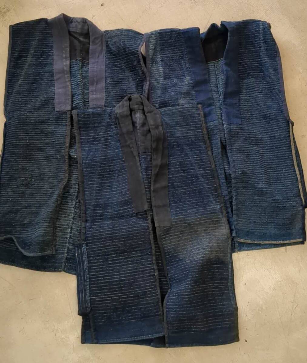 S040823古布 木綿 庄内刺し子 袖なし 藍染木綿 縞木綿 藍無地 S040823古布 木綿 庄内刺し子 袖なし 藍染木綿 縞木綿 藍無地