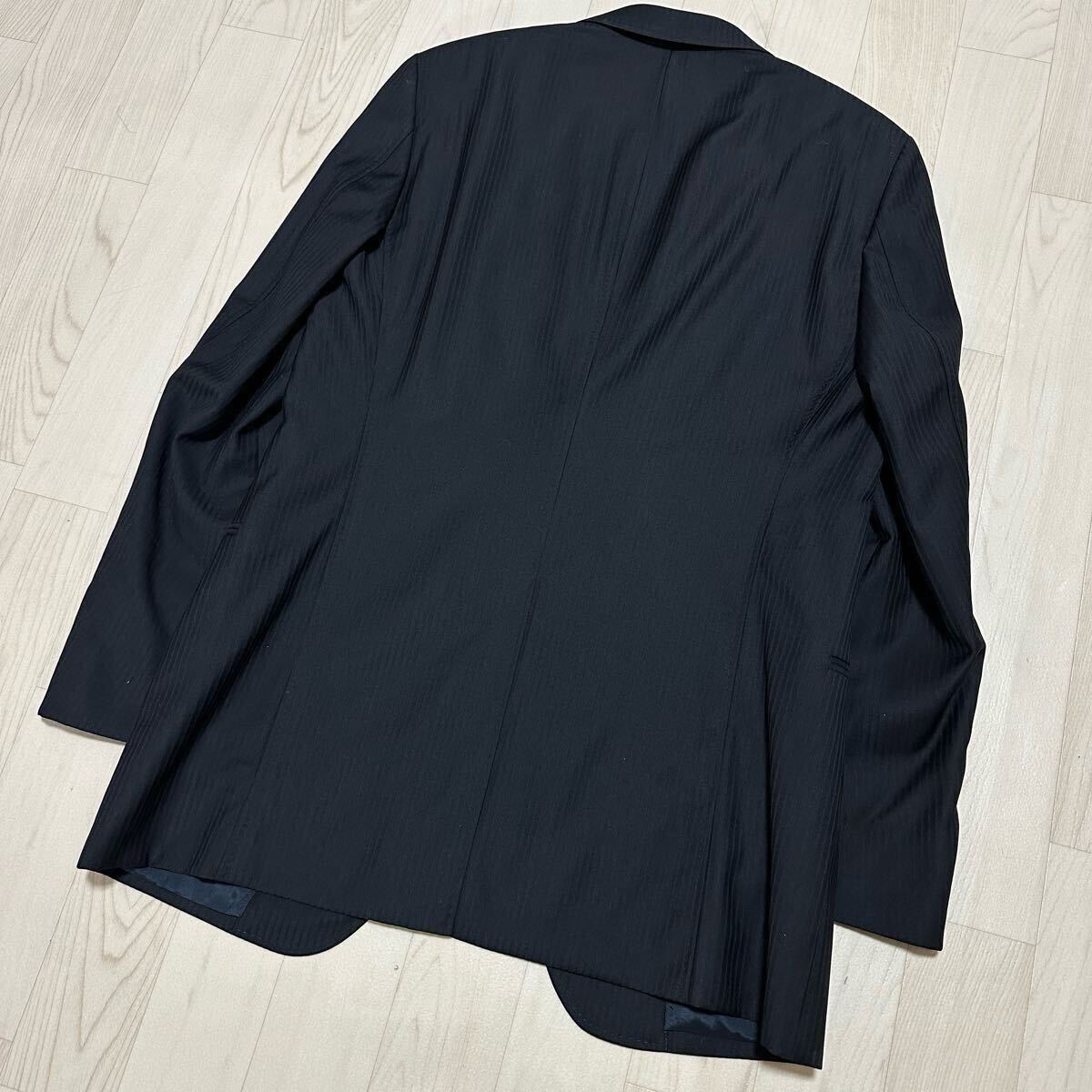 定価35萬(wàn)!!!頂點(diǎn)頂上Lサイズ!!!【アルマーニコレツォーニ ARMANI COLLEZIONI】唯一無(wú)二!!! 最高級(jí)Super150s◎ ストライプ スーツ 黒 48