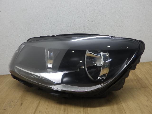 VW ゴルフトゥーラン 　1TCAV 左ヘッドランプ　ライト　レンズ　 LB9A AL 1T2941005G