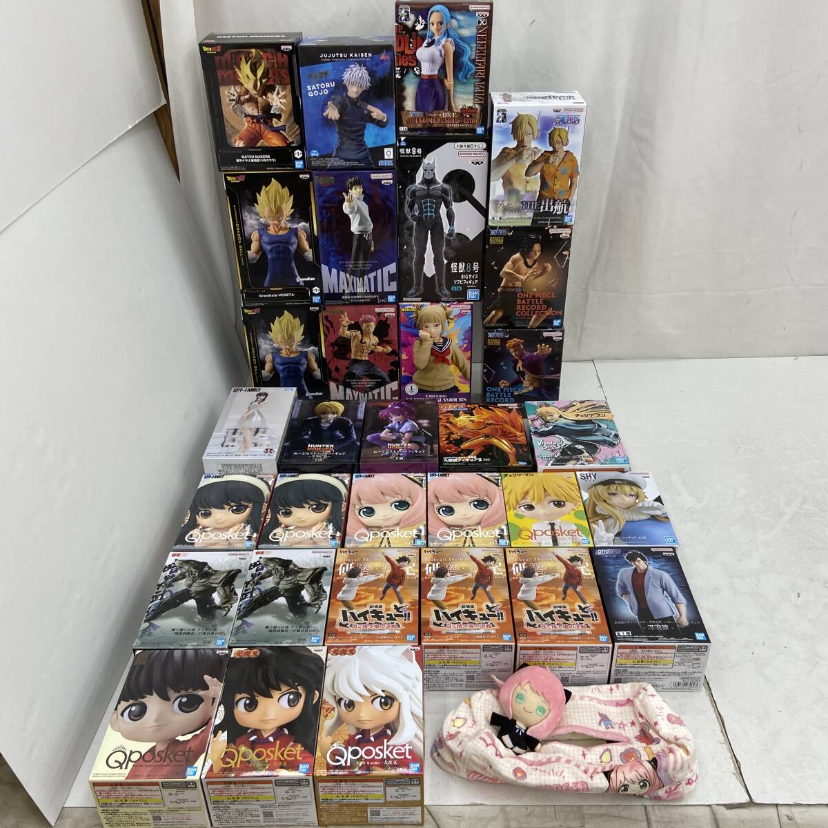 03w15731 少年漫画系 フィギュア 32点 まとめ スパイファミリー 03w15731 少年漫画系 フィギュア 32点 まとめ スパイファミリー