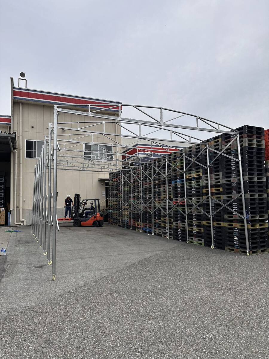在庫処分 移動テント 間口5.8m 奥行10m 高さ4 四面生地 グレー 在庫処分 移動テント 間口5.8m 奥行10m 高さ4 四面生地 グレー