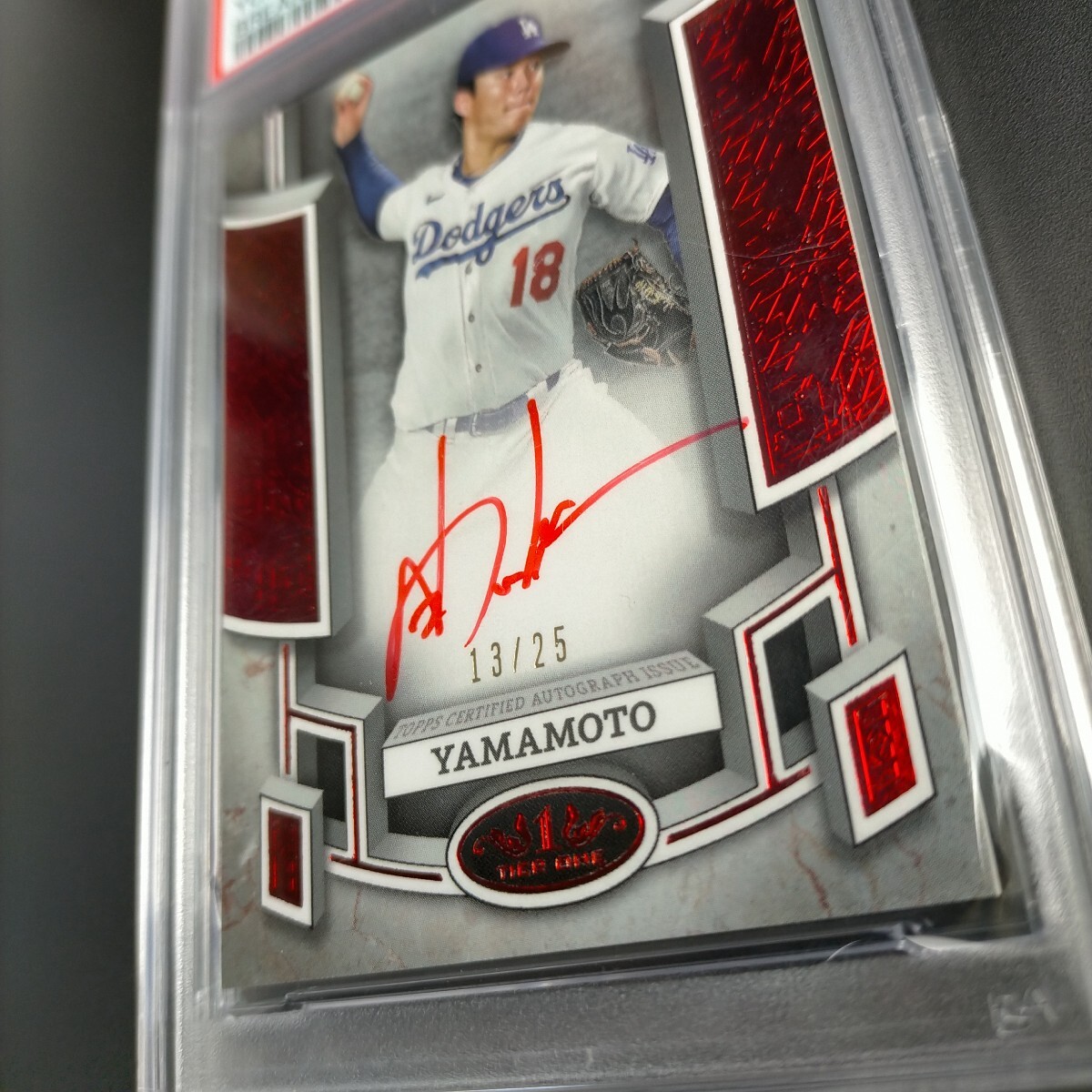 山本由伸【25枚限定 13/25 PSA GEM MT 10】2024 Topps Tier One 山本由伸【25枚限定 13/25 PSA GEM MT 10】2024 Topps Tier One