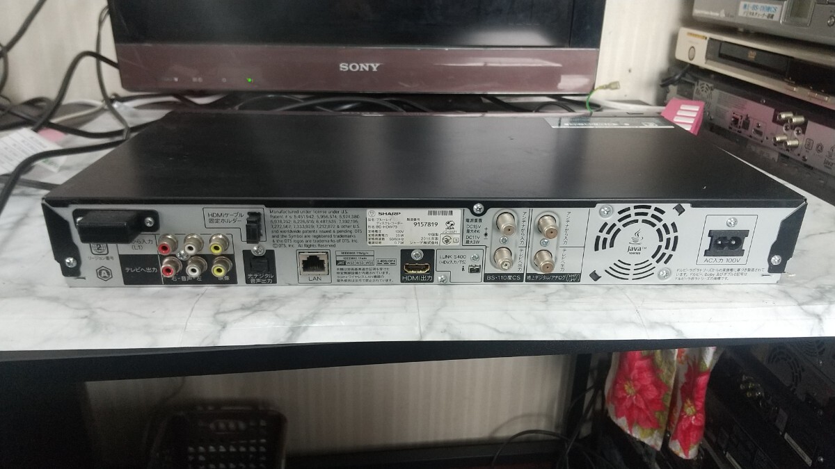K3364 SHARP AQUOS BD-HDW73 2011年制 ブルーレイレコーダー/シャープ/アクオス 通電&起動OK その他不具合あり 現(xiàn)狀品 JUNK