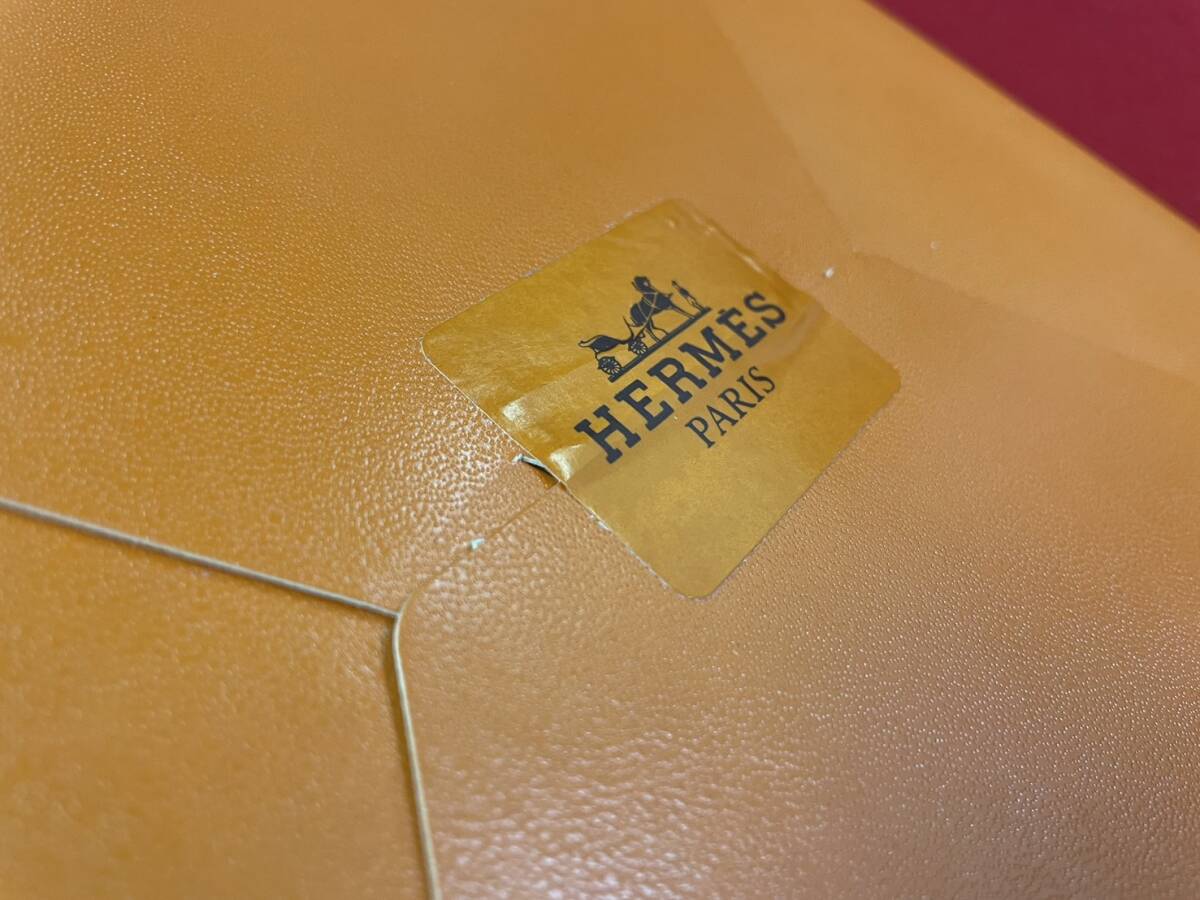 未使用】エルメス HERMES カレ90 スカーフ Cliquetis 未使用】エルメス HERMES カレ90 スカーフ Cliquetis