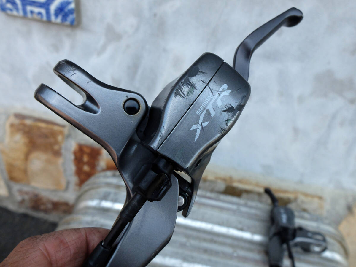 shimano XTR ST-M960 デュアルコントロールレバー シフトレバー 3x9s 中古　汚れ/傷あり/動きはスムーズでした?！?シマノ OLD MTB