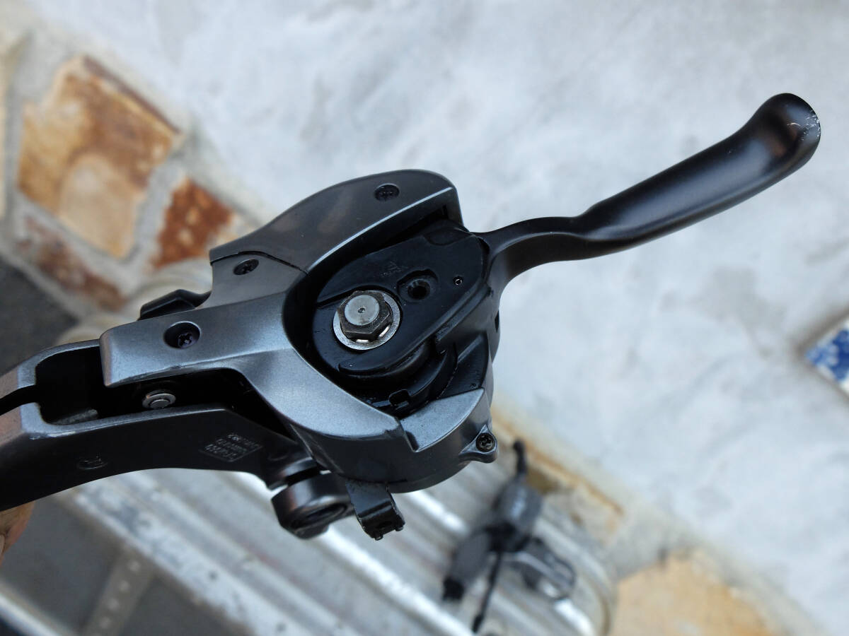 shimano XTR ST-M960 デュアルコントロールレバー シフトレバー 3x9s 中古　汚れ/傷あり/動きはスムーズでした。　 シマノ OLD MTB