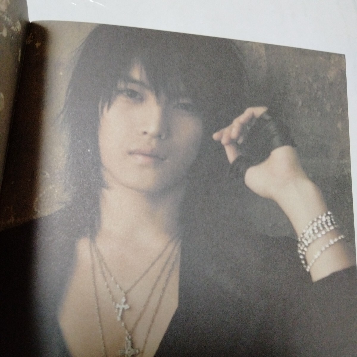 送料込み 東方神起 JYJ CD 2集 RISING SUN 12曲 韓国盤 5人 送料込み 東方神起 JYJ CD 2集 RISING SUN 12曲 韓国盤 5人