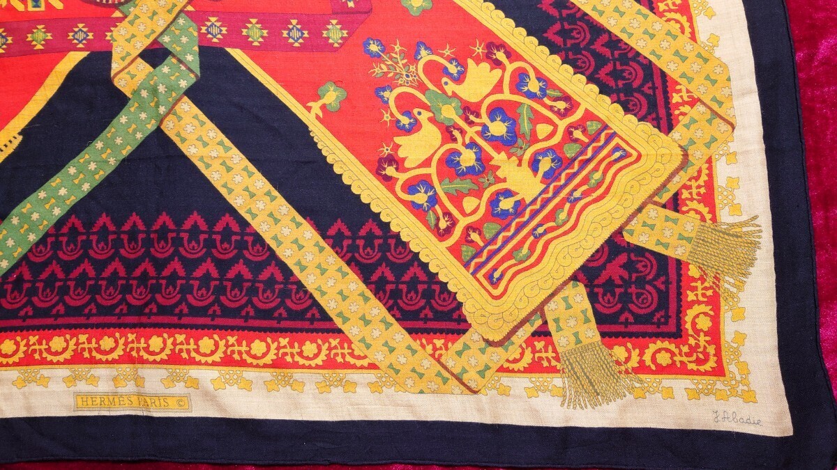 HERMES エルメス カレ 140 カレジェアン Brins d'or ブラック系 HERMES エルメス カレ 140 カレジェアン Brins d'or ブラック系
