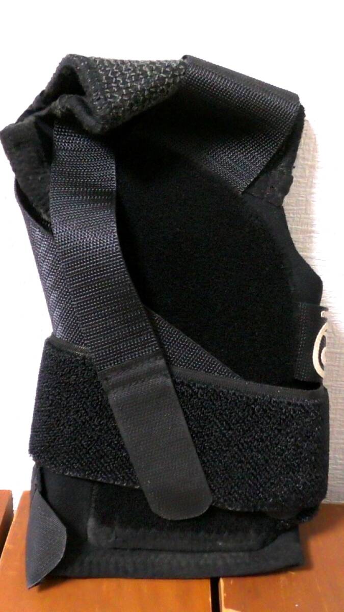 (RJ1-SB) 足首用 アンクルサポーター １枚入り 左 Sサイズ 黒 ブラック REHBAND リーバンド ～リバビリ 競技 スポーツ サポート～