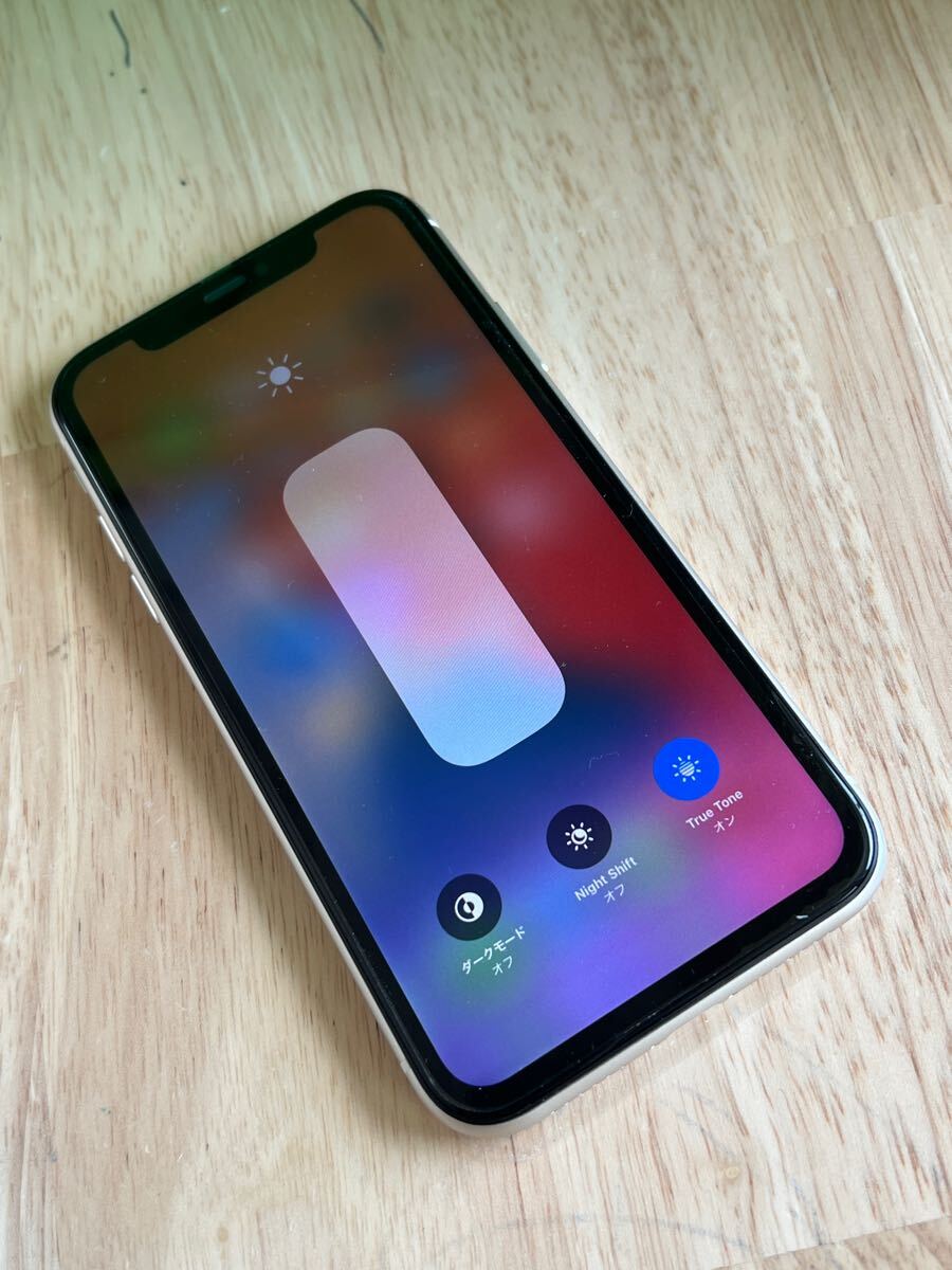 新品未使用 SIMフリー iPhone 11 128GB ホワイト バッテリー100 新品未使用 SIMフリー iPhone 11 128GB ホワイト バッテリー100
