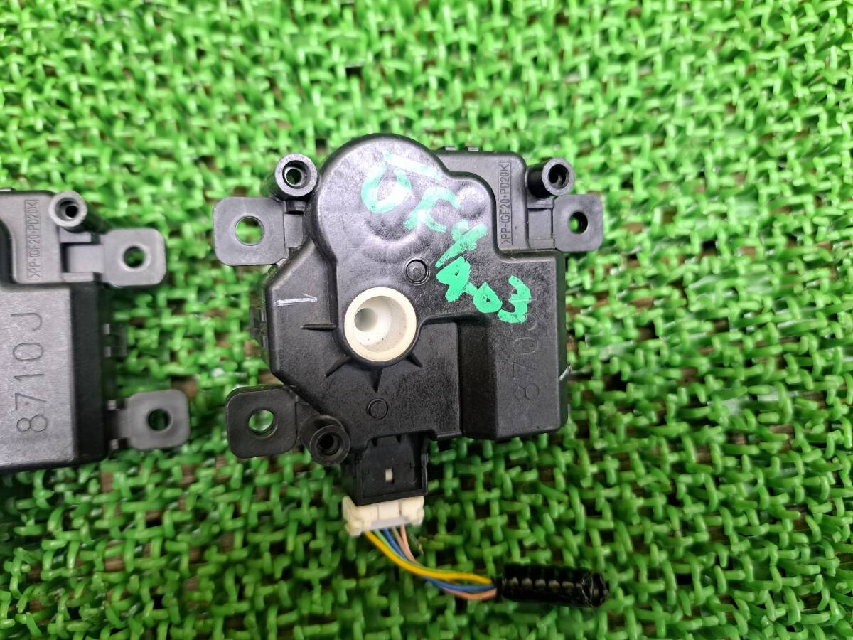 ★送料600円　403　ホンダ N-BOX JF4 JF3　エアコンサーボモーター 2点 オートエアコン切替フラップサーボモーター_画像2