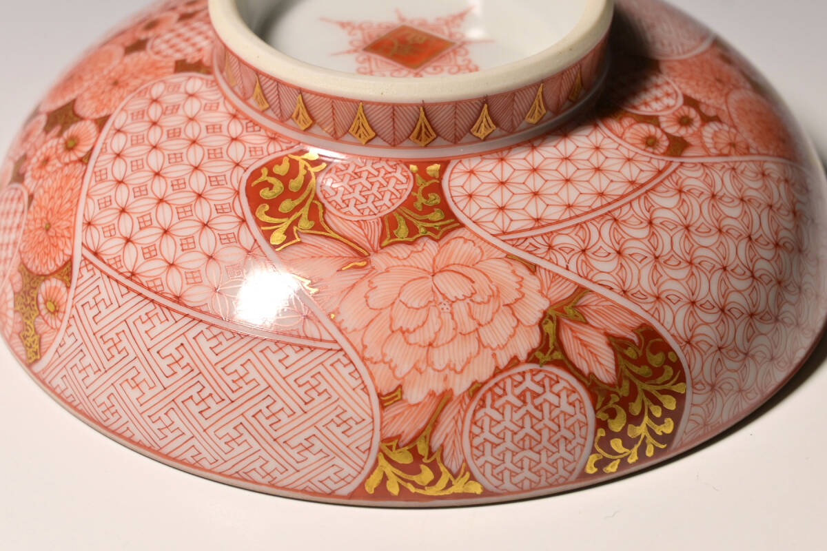 ●特選優(yōu)品　未使用と思われる美品● 【マッジョーレ美術(shù)】 福島武山 赤絵始皇帝長城之図九谷焼御盃 共箱　本物保証　　[検]ぐい呑福島武山