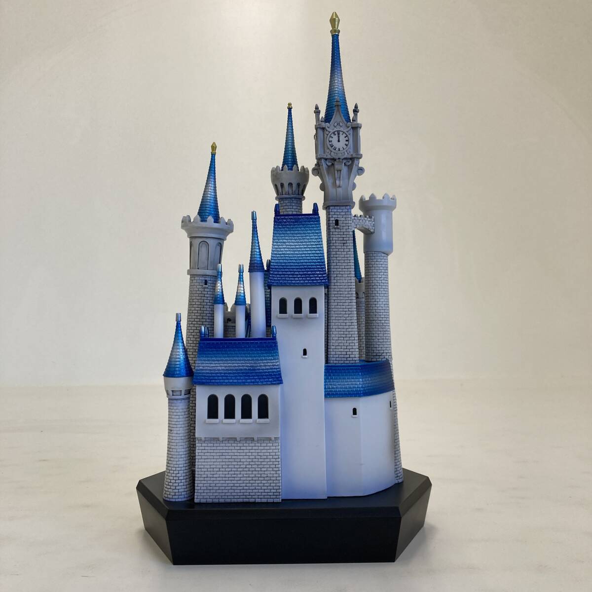 02w13672【1円~】Happyくじ Disney100 A賞 シンデレラ城 02w13672【1円~】Happyくじ Disney100 A賞 シンデレラ城