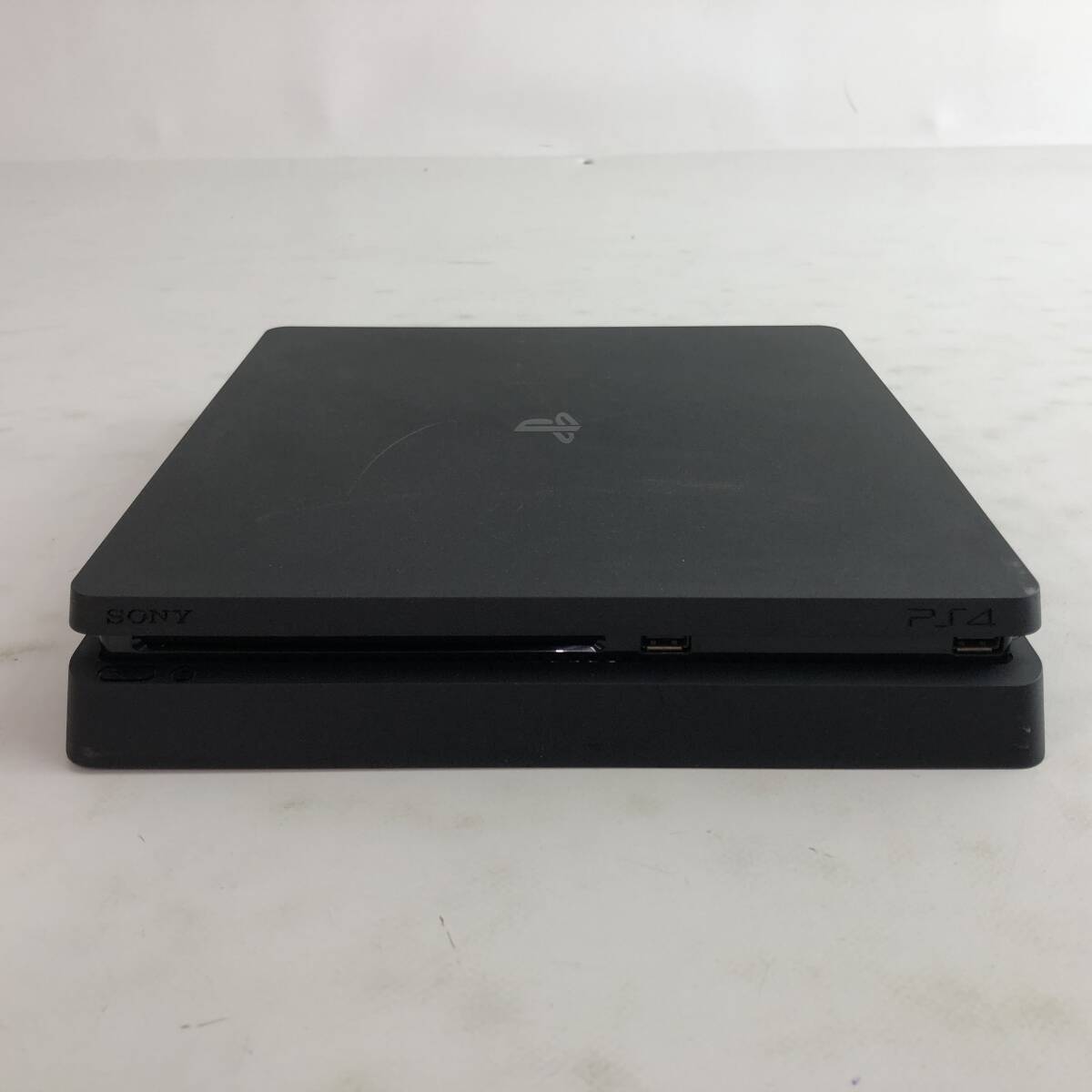 02w13829【1円~】SONY PlayStation4 (CUH-2000A) Jet Black 02w13829【1円~】SONY PlayStation4 (CUH-2000A) Jet Black