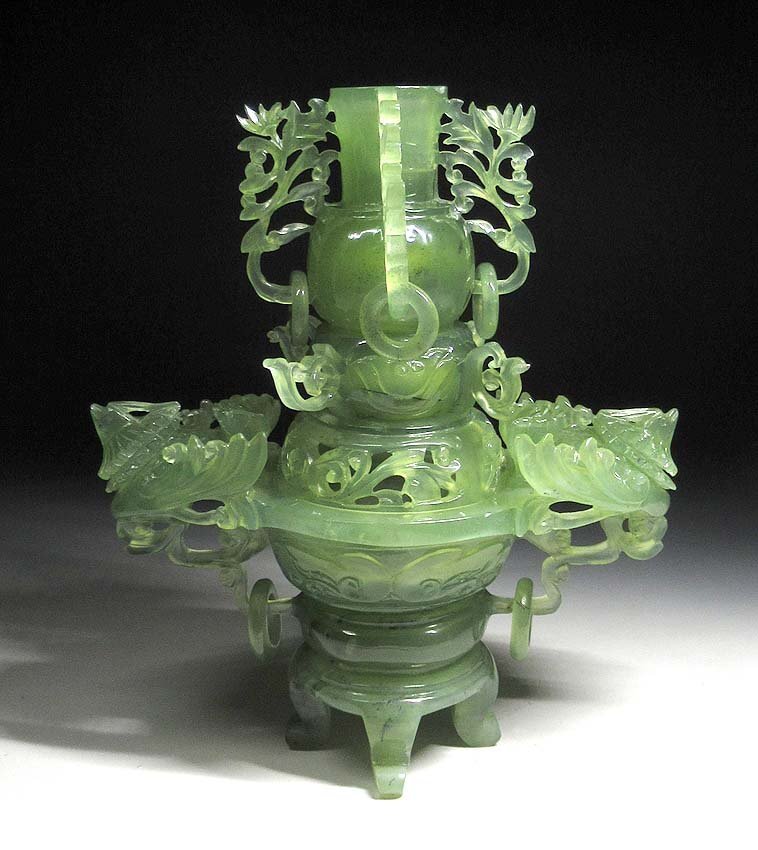 緑屋s□ 中国古玩 和田玉 玉石 香炉 台 箱付 唐物 時代物 i9/3 緑屋s□ 中国古玩 和田玉 玉石 香炉 台 箱付 唐物 時代物 i9/3